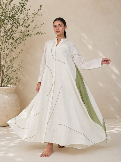 Look 16