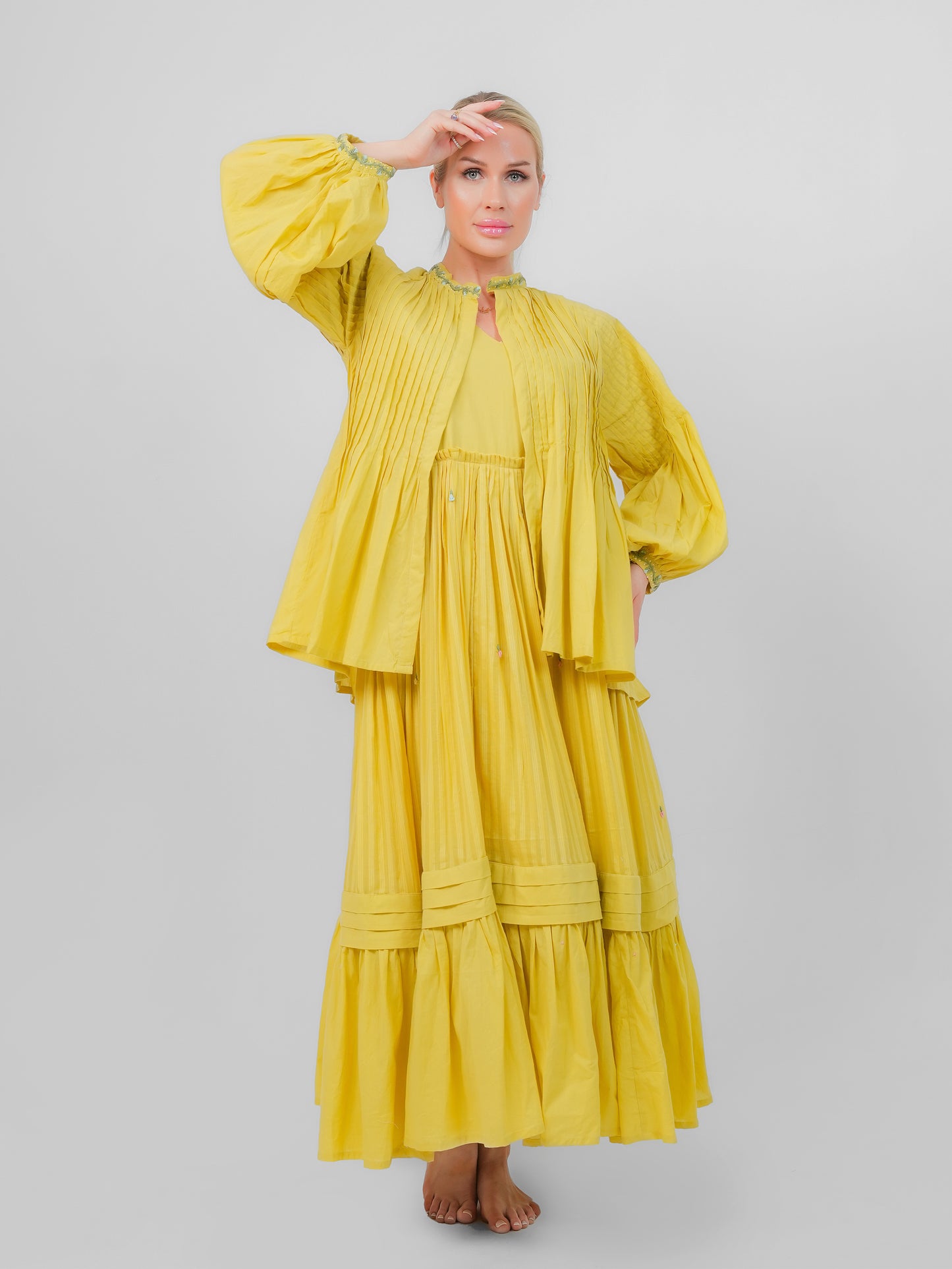 Look 01